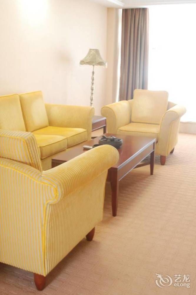 Vienna Hotel Shenzhen Pingdi Eksteriør billede